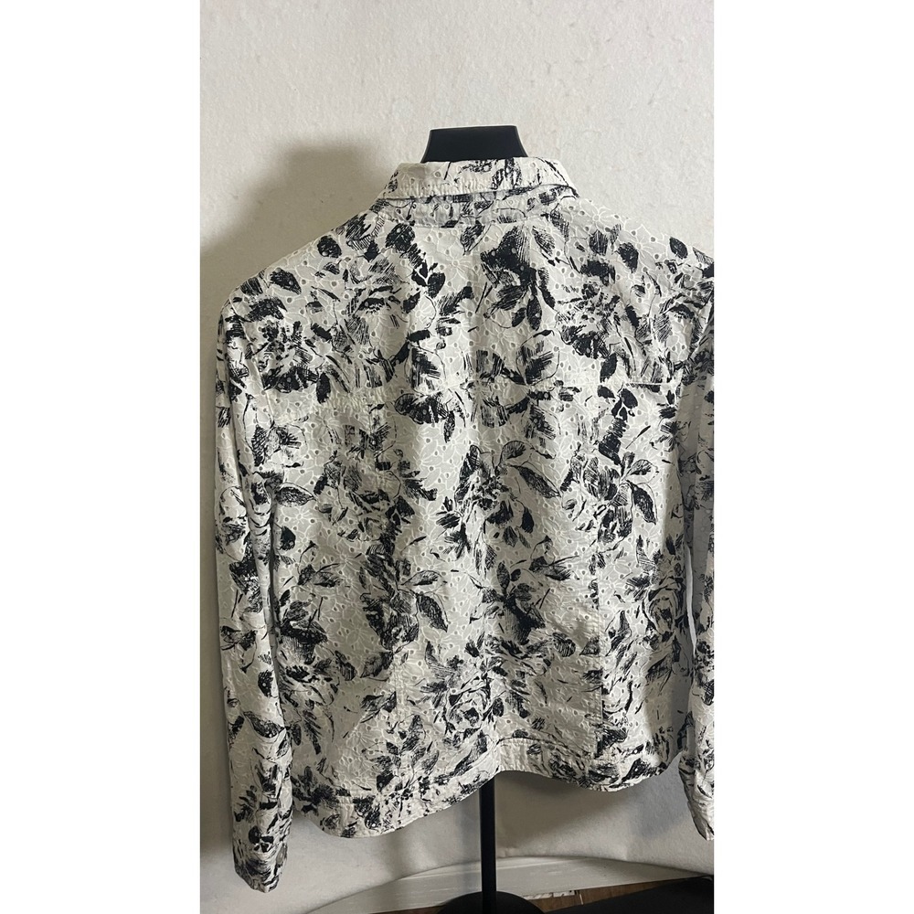 JM Collection Womens Floral Eyelet Lace Jacket Black White Button Front Size 14 - Picture 2 of 6
